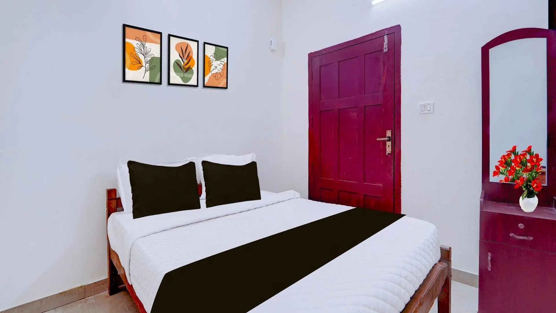 Hotel O Kunchithanny Road Munnar