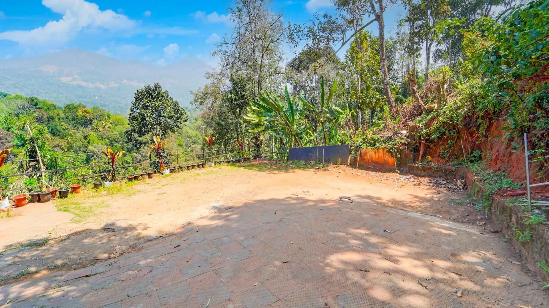 Hotel O Kunchithanny Road Munnar 3*,  Indien